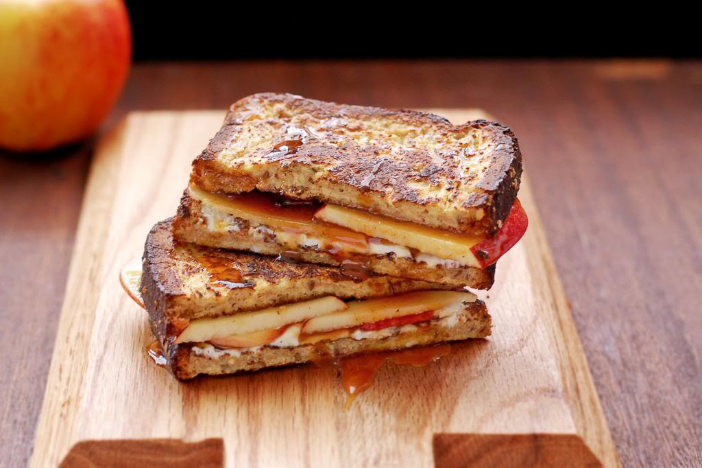 frenchtoastgrilledcheese_zpsacd32b8f