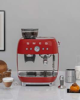 CAFET. SMEG EGF03RDEU MOLIN 20B 1650W EXPRESS ROJA