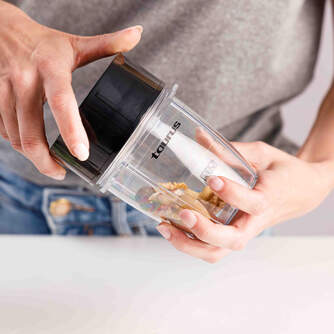 BATID. VASO TAURUS SHAKE %%%amp; GO 800W 2V 500ML SMOOTH