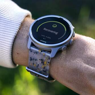 SMARTWATCH SUUNTO 5 PEAK RIDGE SAND MULTICOLOR 43M