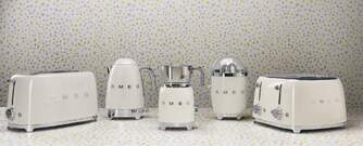 TOST. SMEG TSF03CREU 4R BCA 2000W