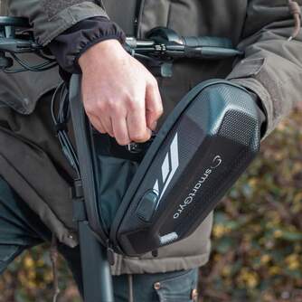 BOLSA DELANTERA SMARTGYRO SG27-344 USB 29X15X10