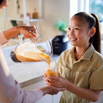 BATID. VASO PHILIPS HR2291/01 600W 2L V/C NEGRA