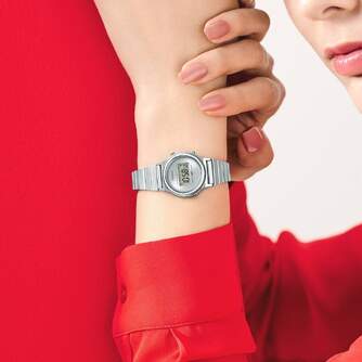 RELOJ CASIO VINTAGE LA700WE-7AEF