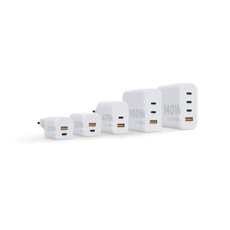 CARGADOR UNIVER XTROM ULTRA ESSENTIAL 67W GAN2