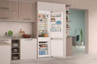 FRICOM. INDESIT INC18T112 177x54x55 NF INT