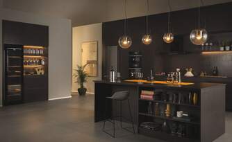 FRICOM. HAIER HTR7720DNMP 201x70 NF INOX