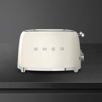 TOST. SMEG TSF03CREU 4R BCA 2000W