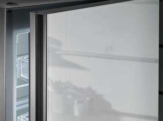 FRICOM. AEG RCB736E7ML 201x60 NF CRSITAL BLANCO