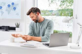 PISTOLA MASAJE BEURER MG79