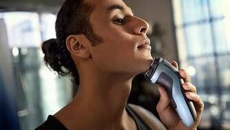 AFEITA. PHILIPS X3003/00 RECARGABLE 4D WET/DRY