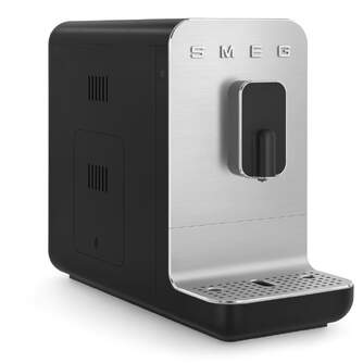 CAFET. SMEG BCC11BLMEU AUTOMATICA 19B 1350W NGRA