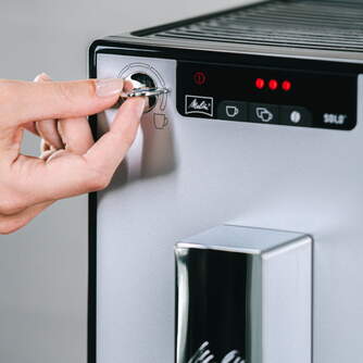 CAFET. MELITTA E950-103 SOLO PLATA SUPERAUTOMATICA
