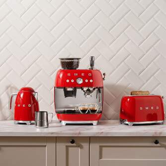CAFET. SMEG EGF03RDEU MOLIN 20B 1650W EXPRESS ROJA