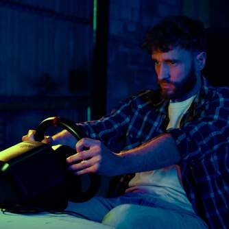 VOLANTE THRUSTMASTER T128 PARA PS5/PS4/PC