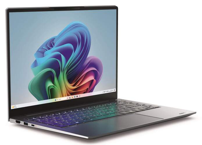Port&aacute;til Medion MD62695 - 15,6" Snapdragon X Plus, 16 GB RAM, SSD 512 GB, Windows 11 Home