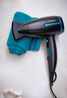 SECADOR BEURER HC25LE 1600W PLEGABLE ION NEGRO