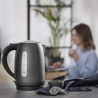 HERVIDOR PRINCESS 236032 1,7L 2200W NEGRO