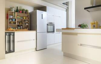 FRICOM. CANDY CCE7T618ES 185x60x66 NF WIFI SILVER