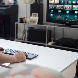 TECLADO RATON NGS TV WARRIOR 2.4 TOUCH