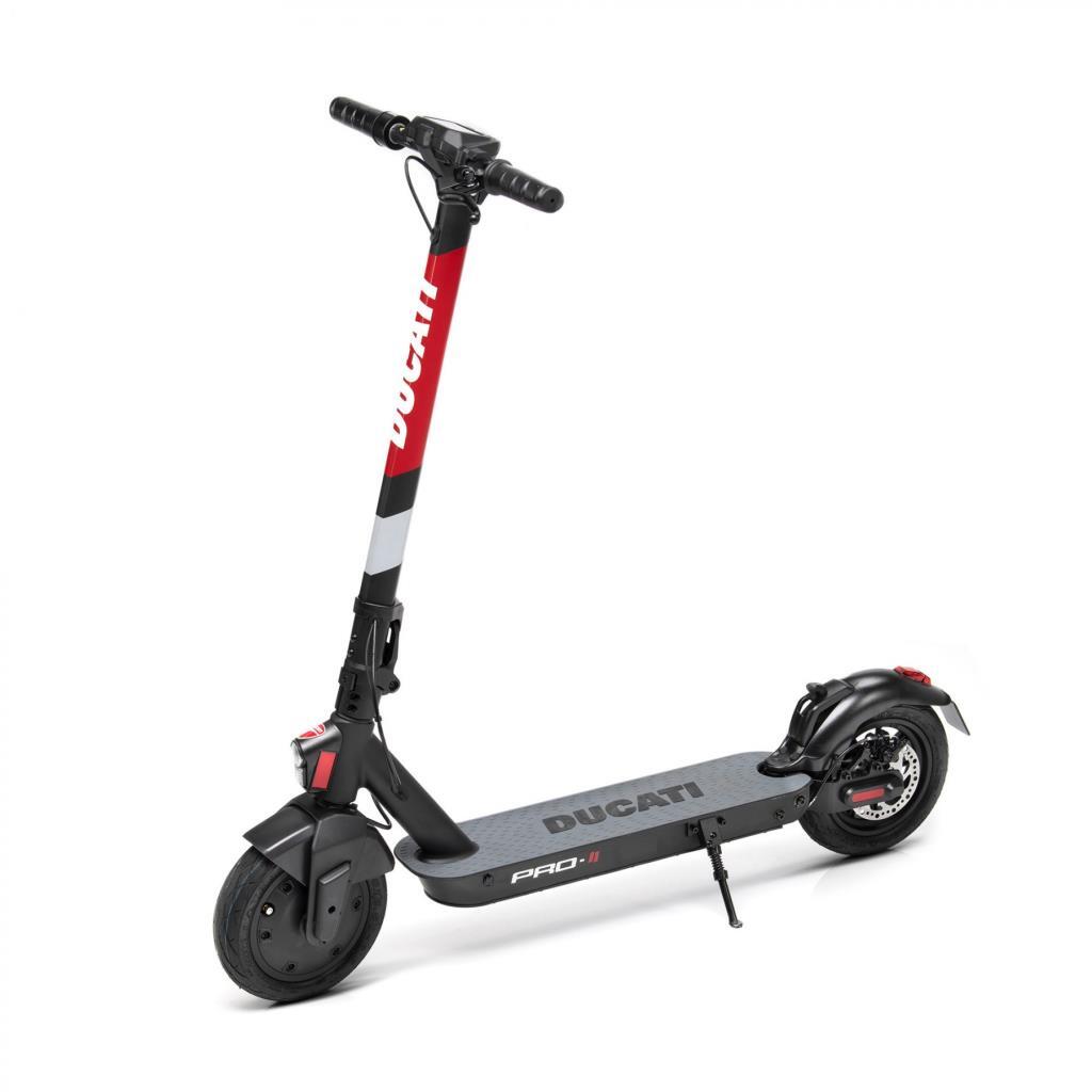 Patinete Ducati Pro II Plus - 350W 36V 7.8Ah, Ruedas10"