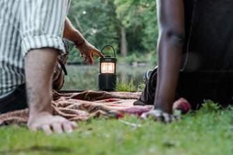 ALTAVOZ PURE WOODLAND GLOW BT CON LINTERNA