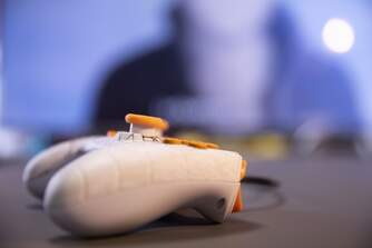 MANDO KONIX PARA SWITCH/PC NARUTO BLANCO