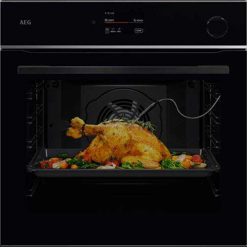 Horno Pirol&iacute;tico AEF TR7PB73FSB - 72 L, Clase A++, Gu&iacute;a Telesc&oacute;pica, Display, Negro