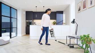 ASPI. ESCOBA SHARK IZ380EUT 21,6V 50MIN ESP.MASCOT