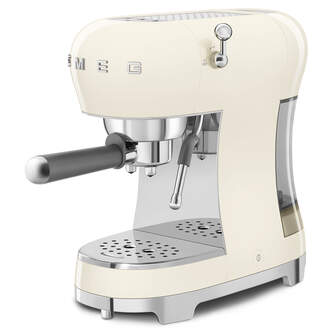 CAFET. SMEG ECF02CREU CREMA LINEA A%%%#209;OS 50