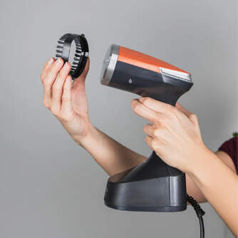 PLANCHA VERTICAL UFESA EASY CARE 1700W 300ML 10MIN