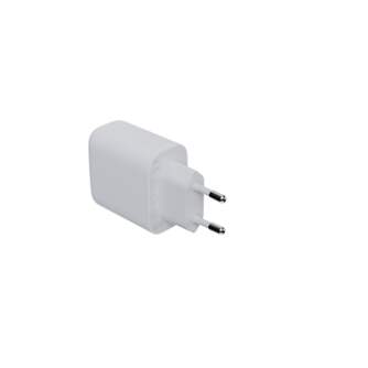 CARGADOR UNIVER XTROM ULTRA ESSENTIAL 67W GAN2