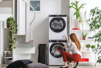 LVD. HOOVER HWP610AMBC 10K 1600R BCA