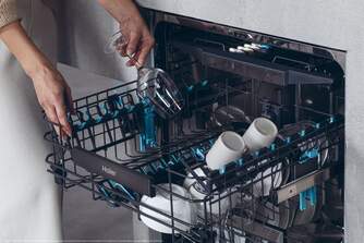 LVJ. HAIER XF4A4M4PA 3%%%#170;B 10P 14C 44DB DSP ANTRACIT