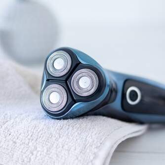 AFEITA. UFESA AR3050 METAL 45MIN WET%%%amp;DRY CORTAPATI