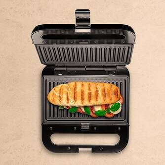 SANDWICH. UFESA ROBSON 850W SANDW-GRILL-GOFRE