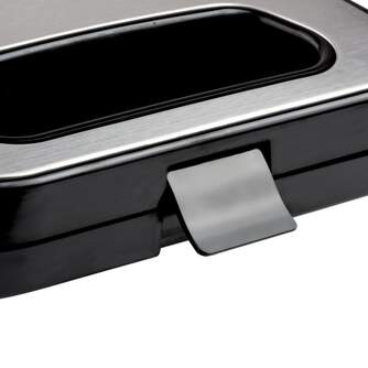 SANDWICH. UFESA SW7870 DELISH 900W INOX