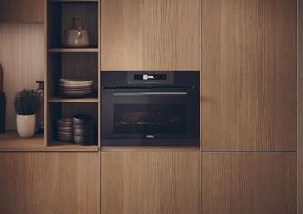 HORNO HAIER HWO45CO4P7B 45CM PIRO NEGRO