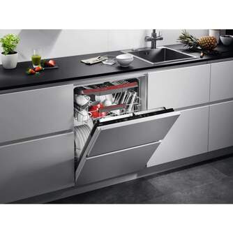 LVJ. AEG FSB53907Z  3%%%#170; BAN INTEGRABLE BLANCO
