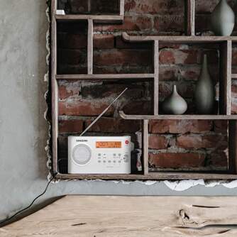 RADIO PORTATIL SANGEAN PR-D7 BLANCO FM/AM