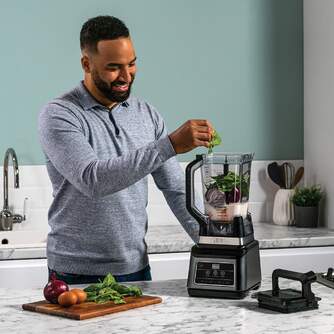 BATID. VASO NINJA BN750EU 1200W 2,1L 700ML